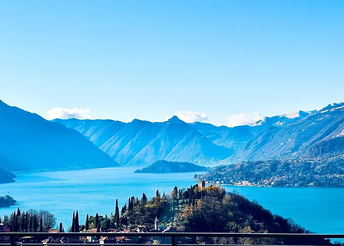 Le Palm House Has Two Bedrooms With The Breathtaking View Over Vakantiehuis Perledo